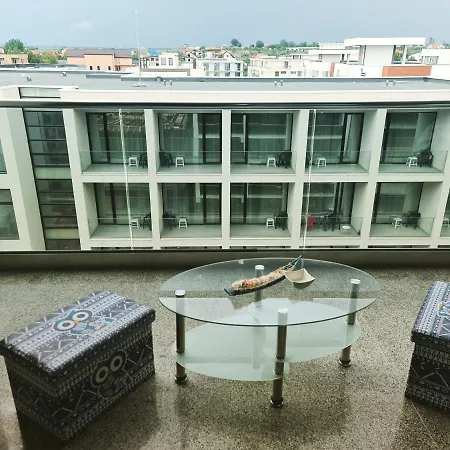 Appartement Ementi Năvodari