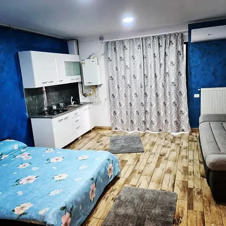 Ementi Апартаменты *