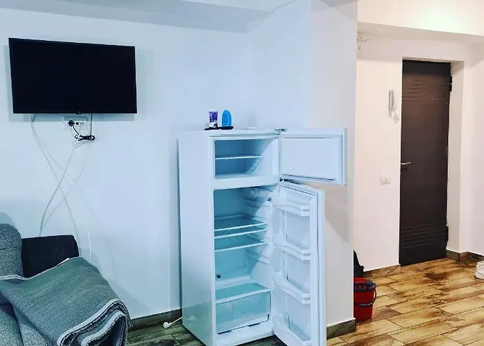 דירה Ementi Năvodari